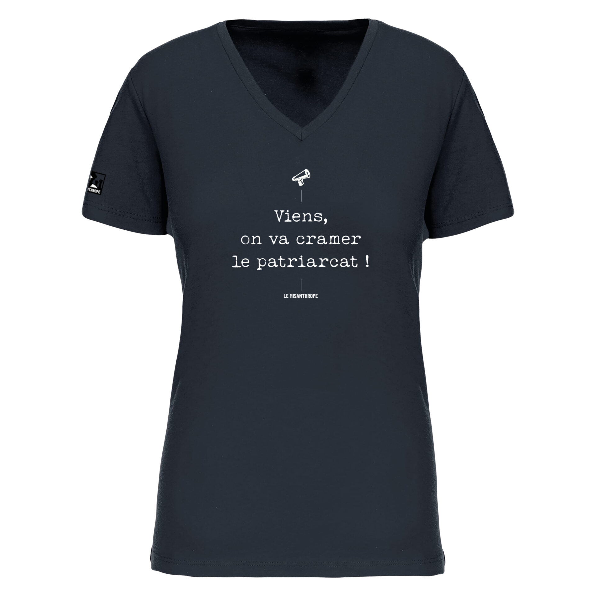T-shirt féministe col V "Viens, on va cramer le patriarcat" – Coton bio et mode engagée t-shirt féministe col V en coton bio avec slogan Viens on va cramer le patriarcat – mode engagée et militante
