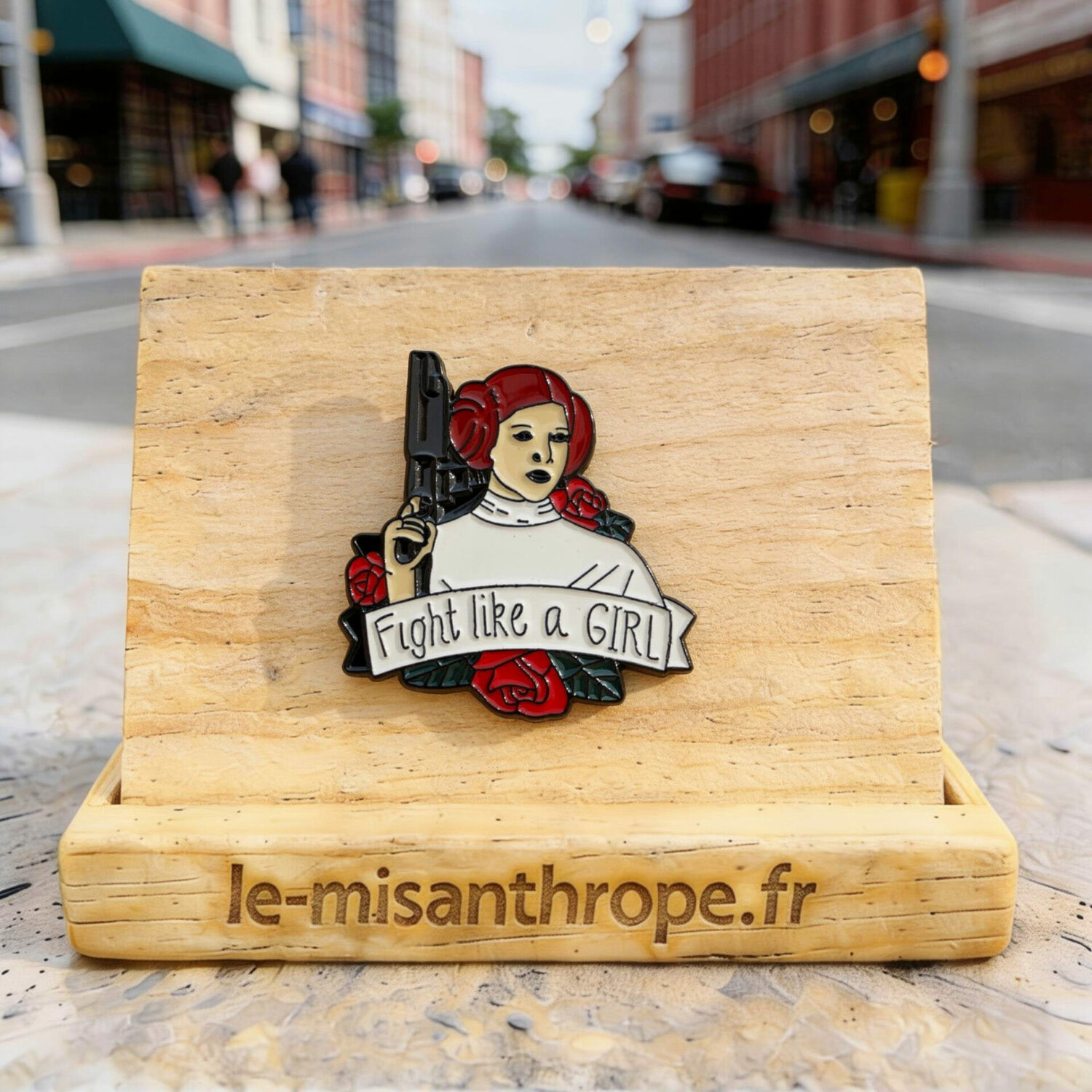 Pin’s militant et féministe – Accessoire engagé Le Misanthrope
