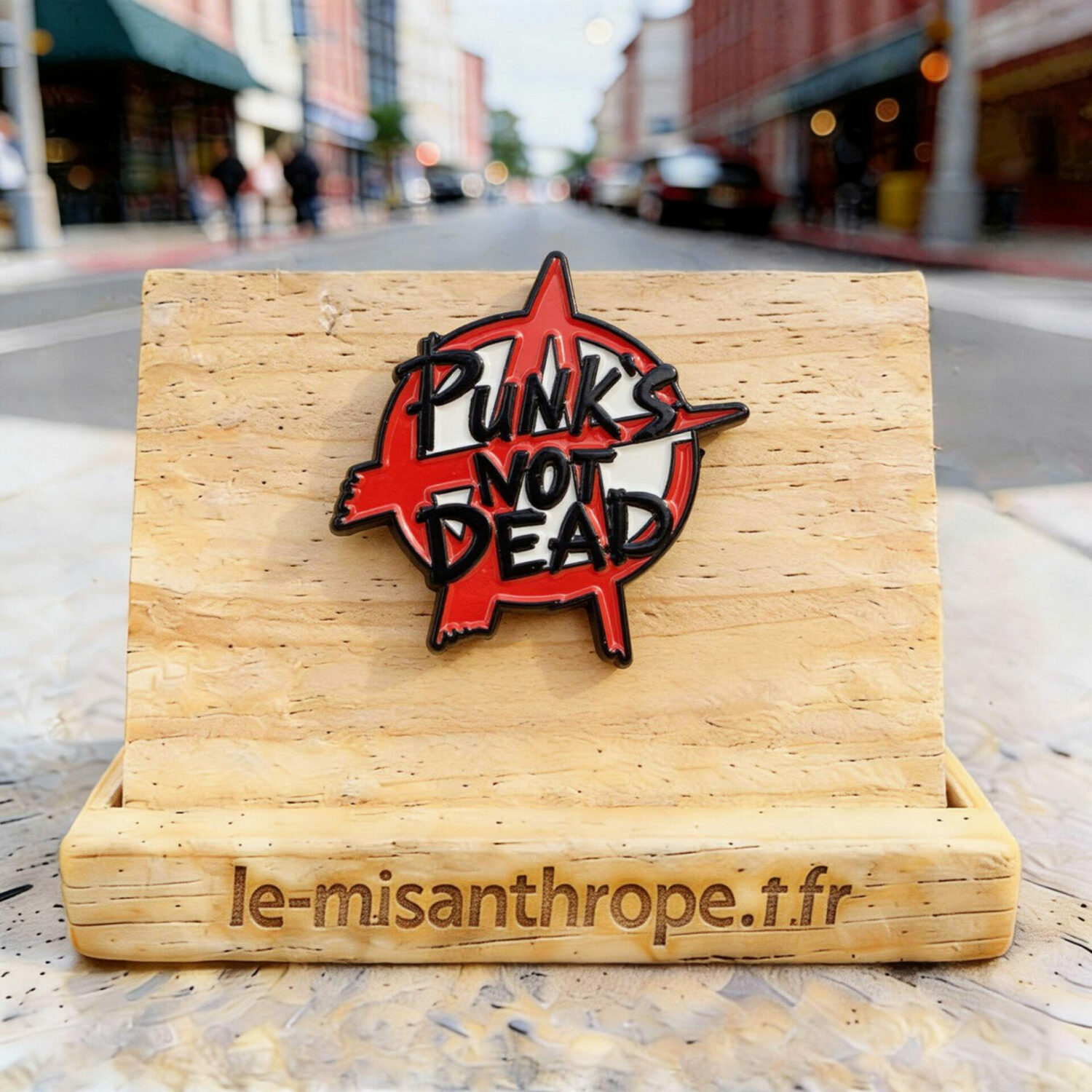 Pin’s militant et féministe – Accessoire engagé Le Misanthrope