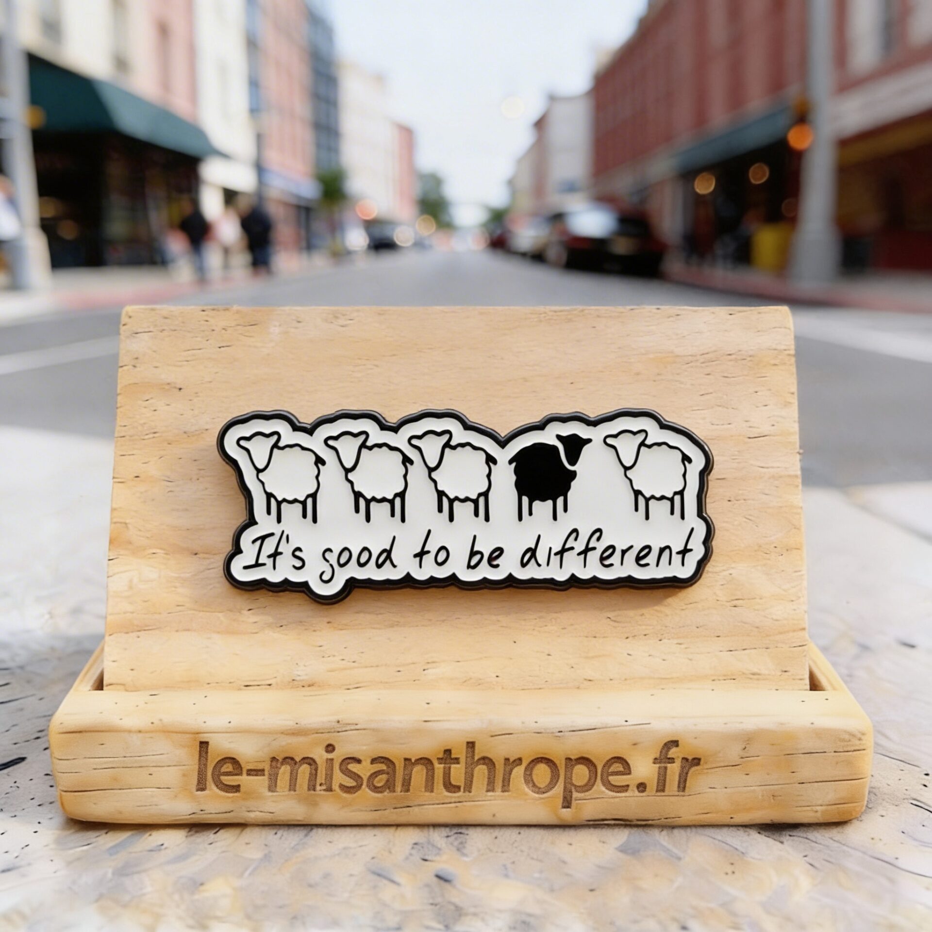 Pin’s militant et féministe – Accessoire engagé Le Misanthrope (3) Pin’s militant et féministe – Accessoire engagé Le Misanthrope