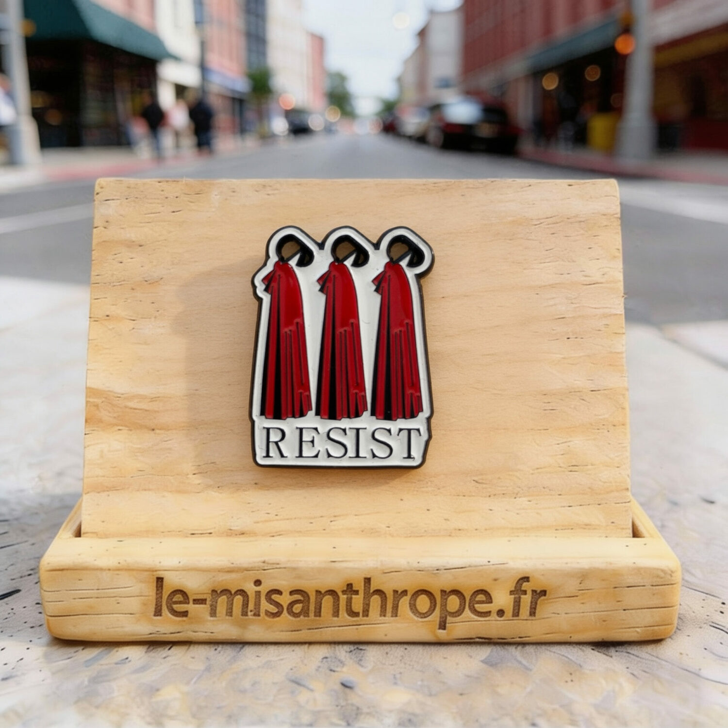 Pin’s militant et féministe – Accessoire engagé Le Misanthrope