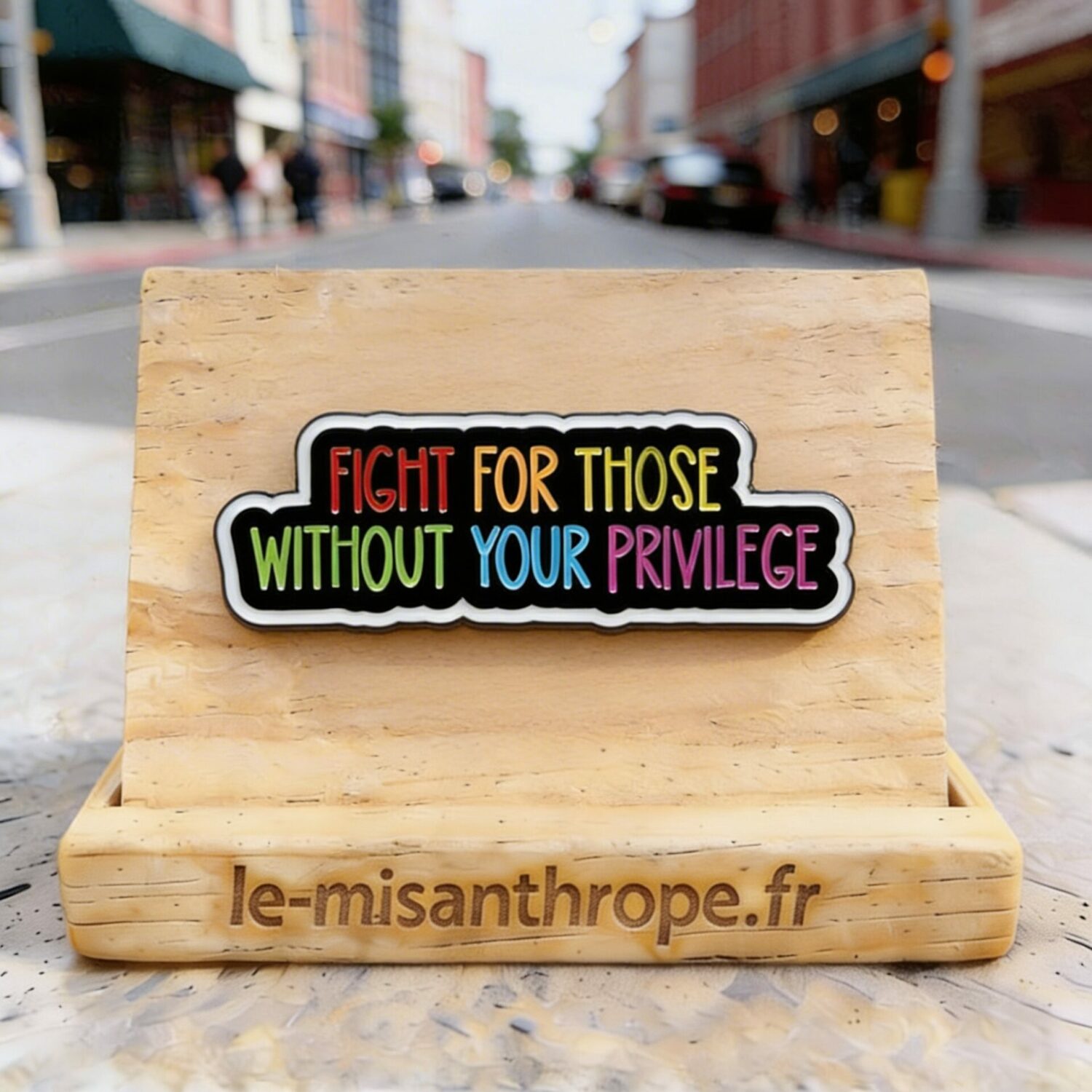 Pin’s militant et féministe – Accessoire engagé Le Misanthrope