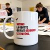 Mug militant "soyons la goutte d’eau qui fait déborder le système" tasse engagée Le Misanthrope message politique